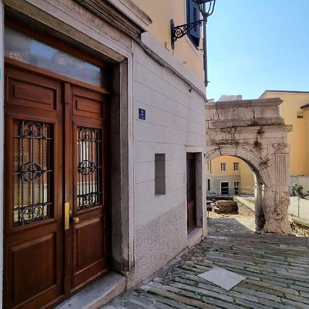 Al Trionfo 3 Apartment Triest Exterior foto