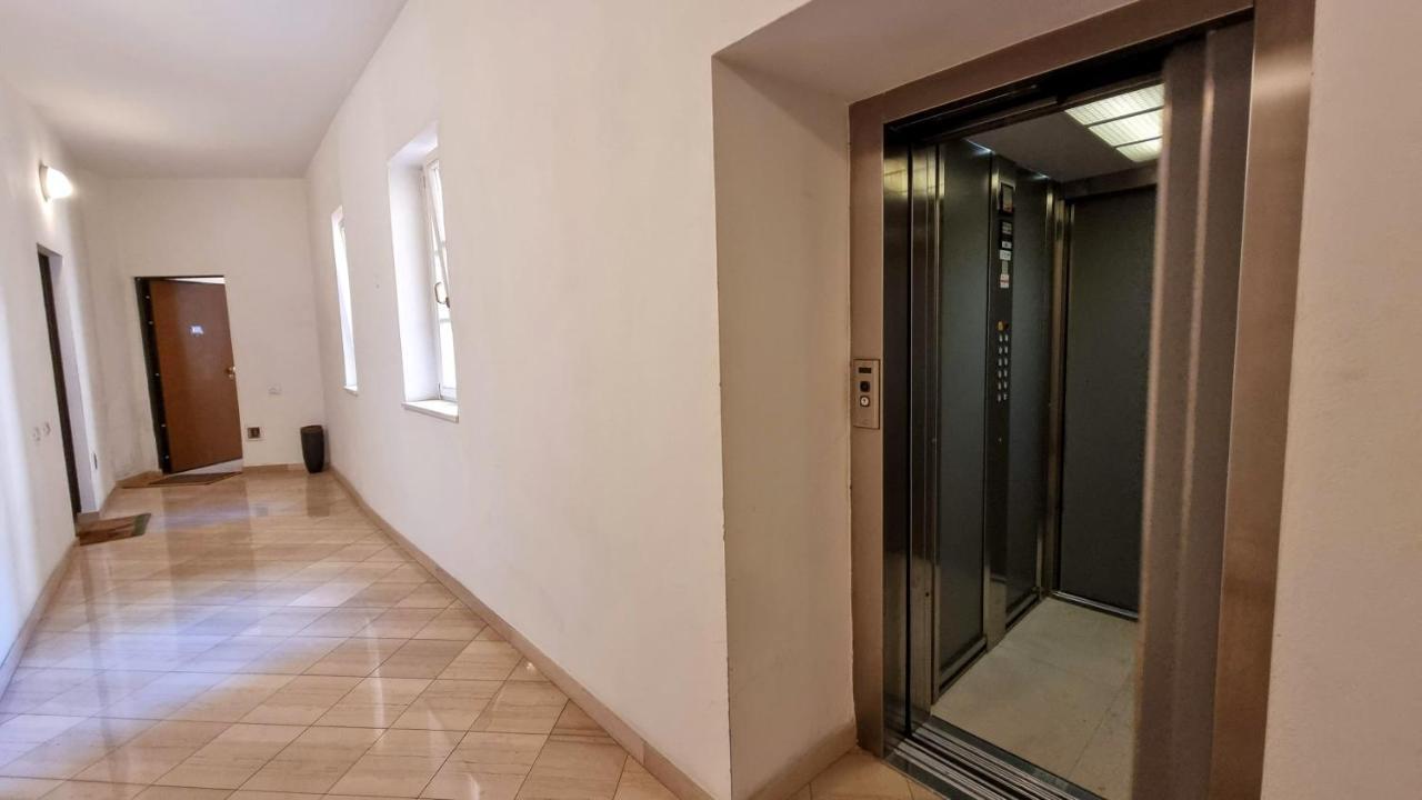 Al Trionfo 3 Apartment Triest Exterior foto