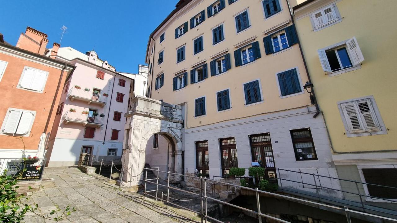 Al Trionfo 3 Apartment Triest Exterior foto